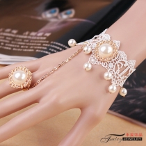 European and American Gothic Punk Style Accessories White Lace Bracelet Female Finger One Chain