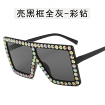 European and American cool sunglasses Ins trendy sunglasses men's fashion elegant frame cross -border diamond sunglasses girl