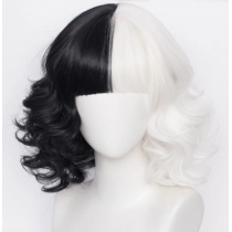 Halloween black and white witch cos Cruella shawl cape Dalmatian cape wig gloves necklace party dress