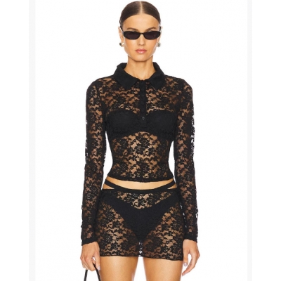 Tight sexy hollow lace V-neck short bottom for women, slimming, showing figure, chest and waist, transparent casual suit