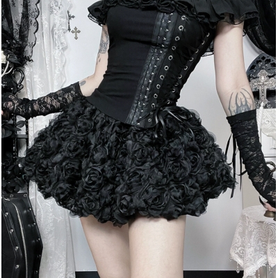 Dark-themed 2026 new gothic street style short skirt with unique design.